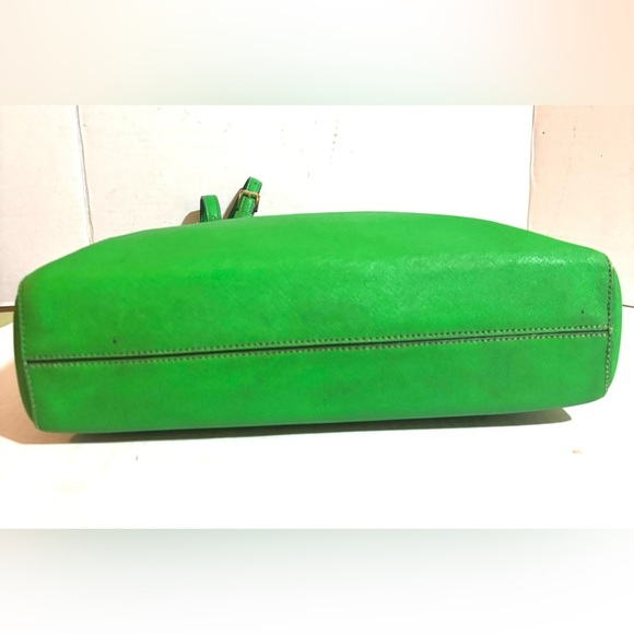 Michael Kors Green Tote Bag - Picture 8 of 12